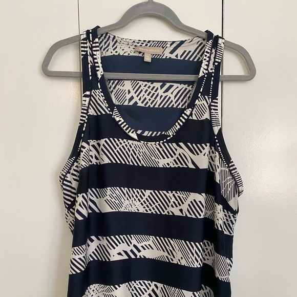 Banana Republic Tops - EUC Banana Republic Racerback Tank - XL